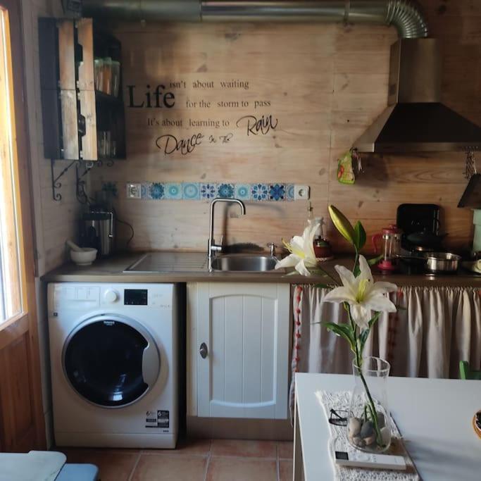 Casita Mona Y Acogedora Lejlighed Alaquas Eksteriør billede